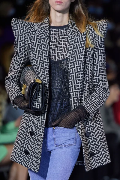 Look 58